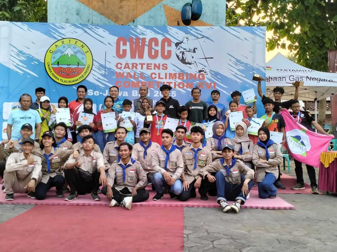 143 Atlet Ramaikan Cartens Wall Climbing Competition se Jawa Bali
