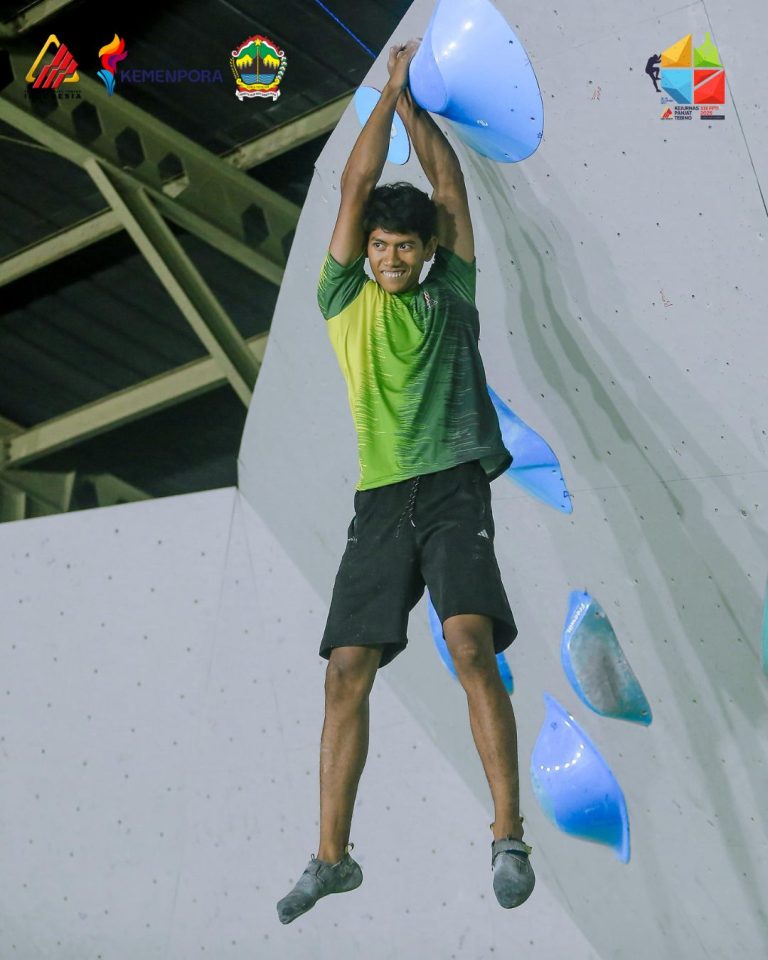 Jawa Timur Kawinkan Dua Emas di Hari Pertama Kejurnas Panjat Tebing XIX FPTI 2025